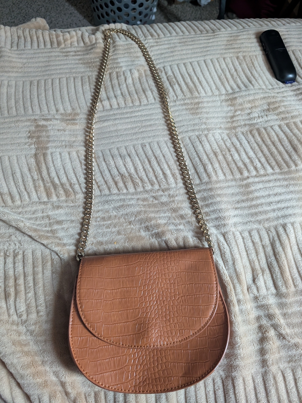 Saddle Crossbody Bag